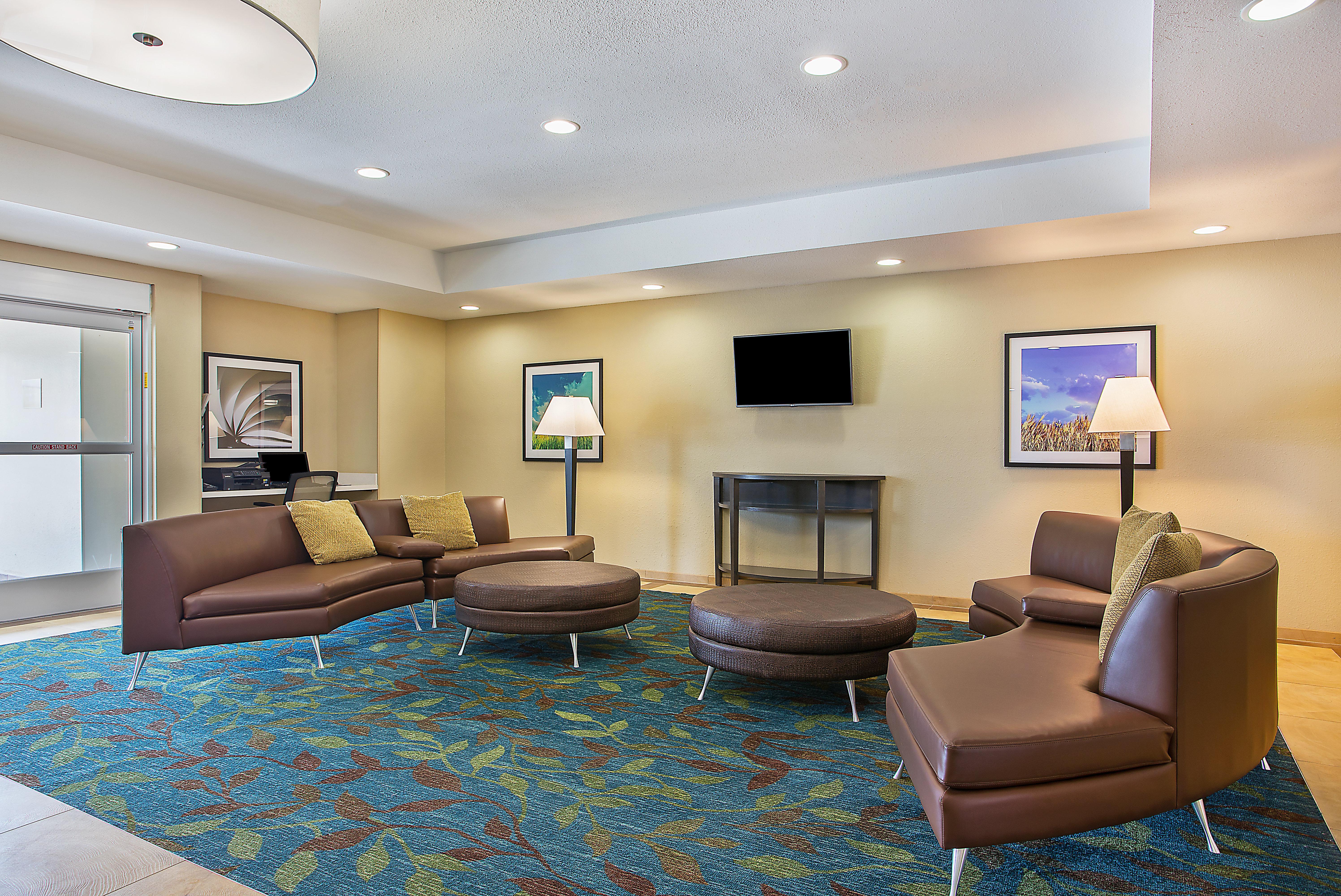 Candlewood Suites Fort Campbell - Oak Grove By Ihg Buitenkant foto